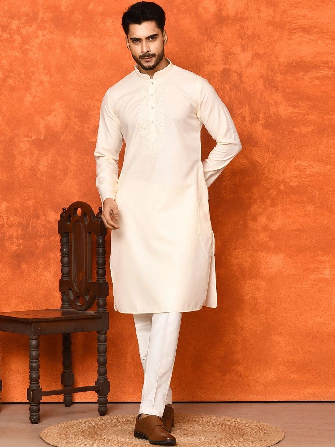 TRENDS OF ETHNIC Men Embroidered Thread Work Kurta-picture-54