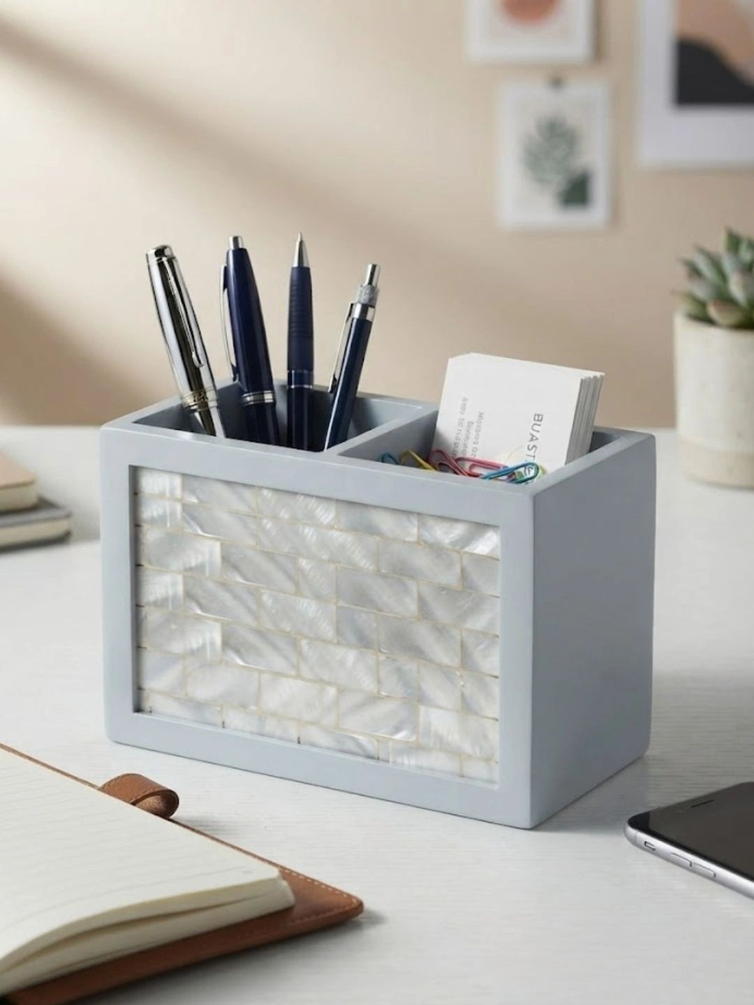 THE HOME CO. Grey Wood Tissue Holders-picture-45