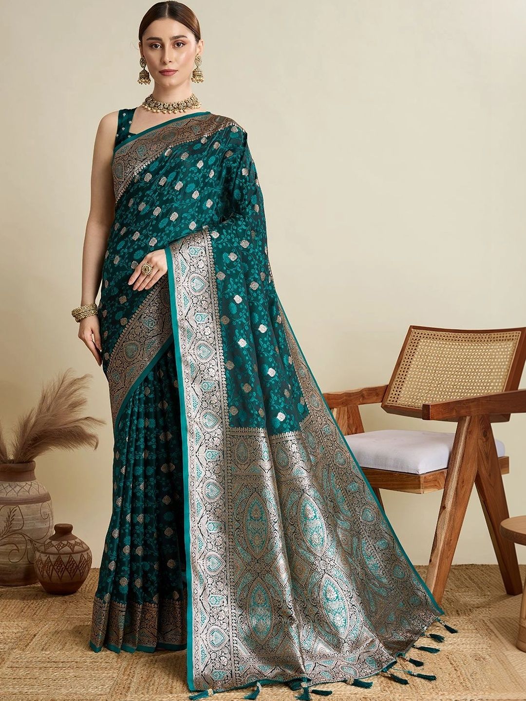 Lalan Shree Creation Woven Design Zari Silk Blend Saree-picture-36
