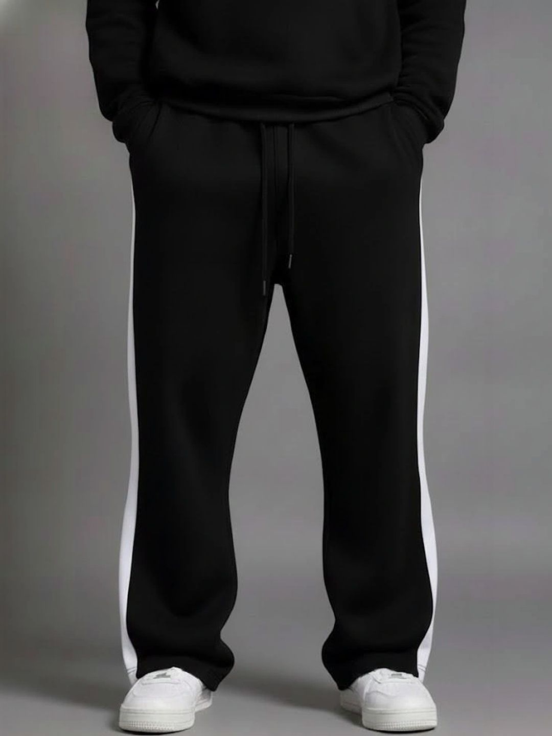 dockstreet Men Regular Fit Colourblocked Joggers-image-39