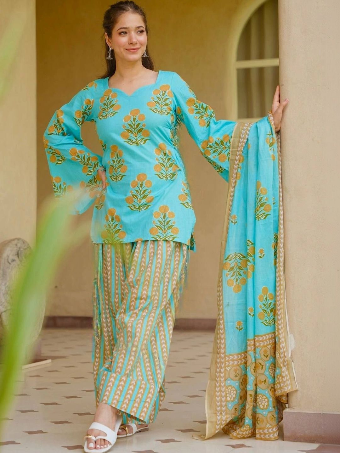 all about you Women Floral Printed Regular Kurta with Patiala & With Dupatta-picture-21