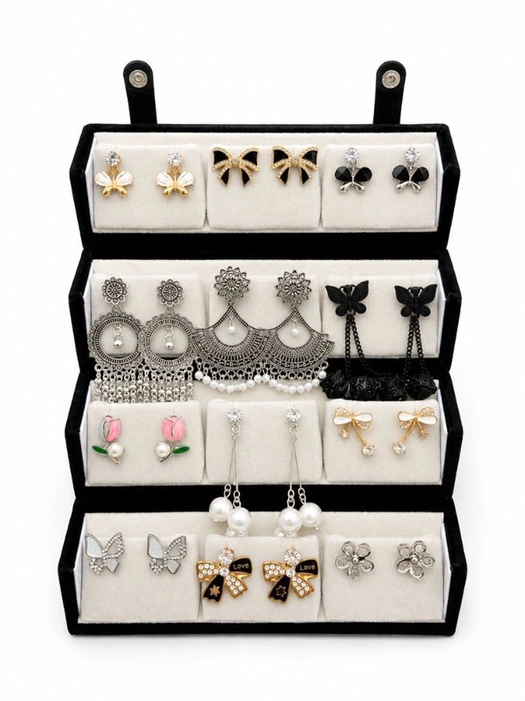Esyko Geometric Studs Earrings-picture-25