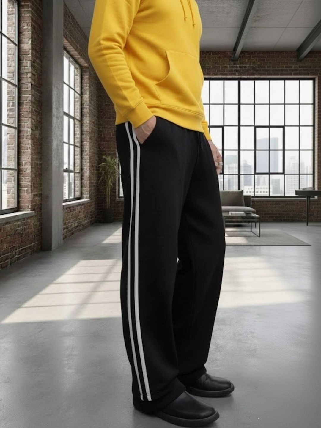 Daphne Maurier Men Regular Fit Training Track Pants-picture-44
