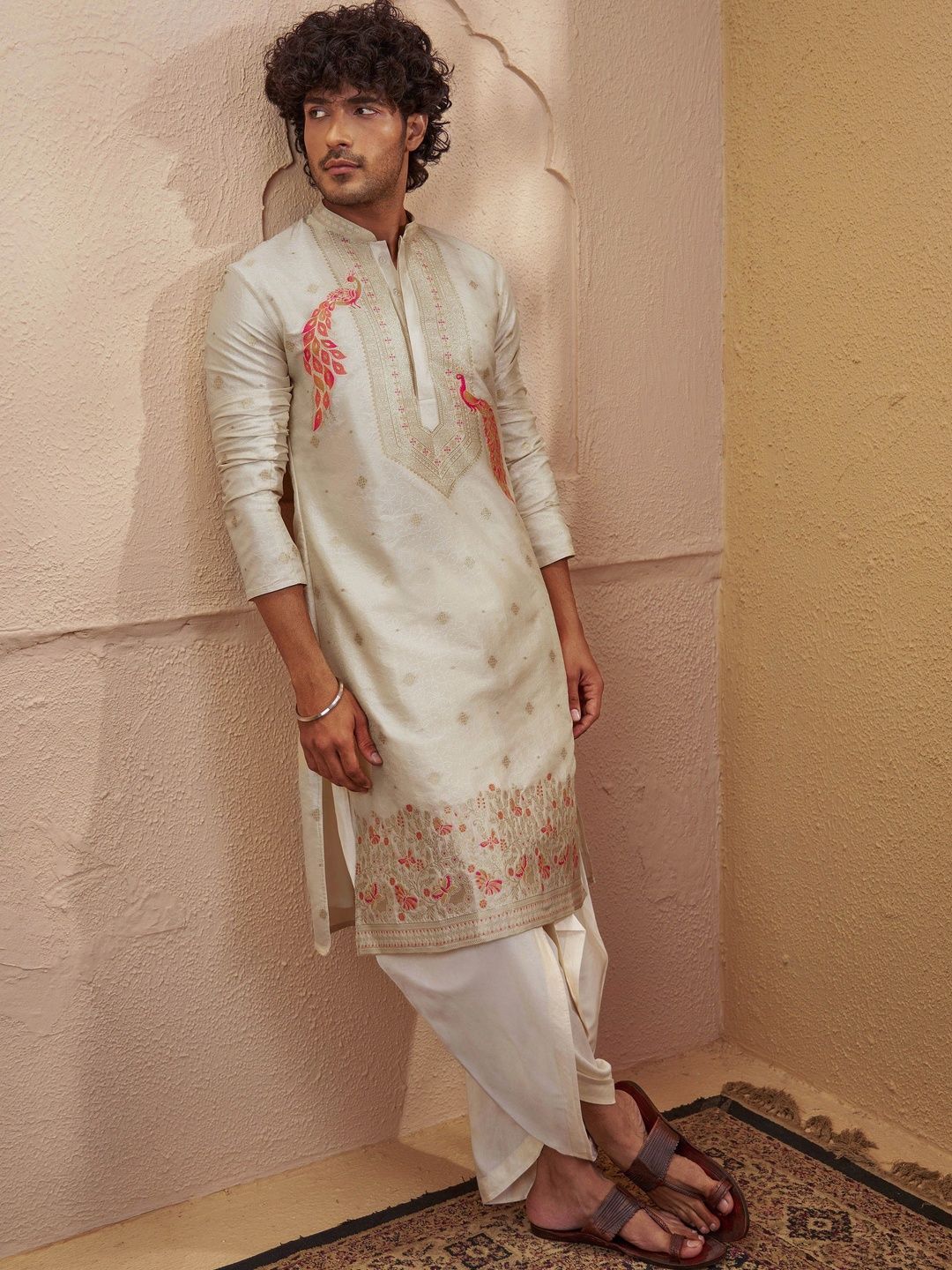 VASTRAMAY Men Ethnic Motifs Embroidered Regular Kurta with Dhoti Pants-picture-35