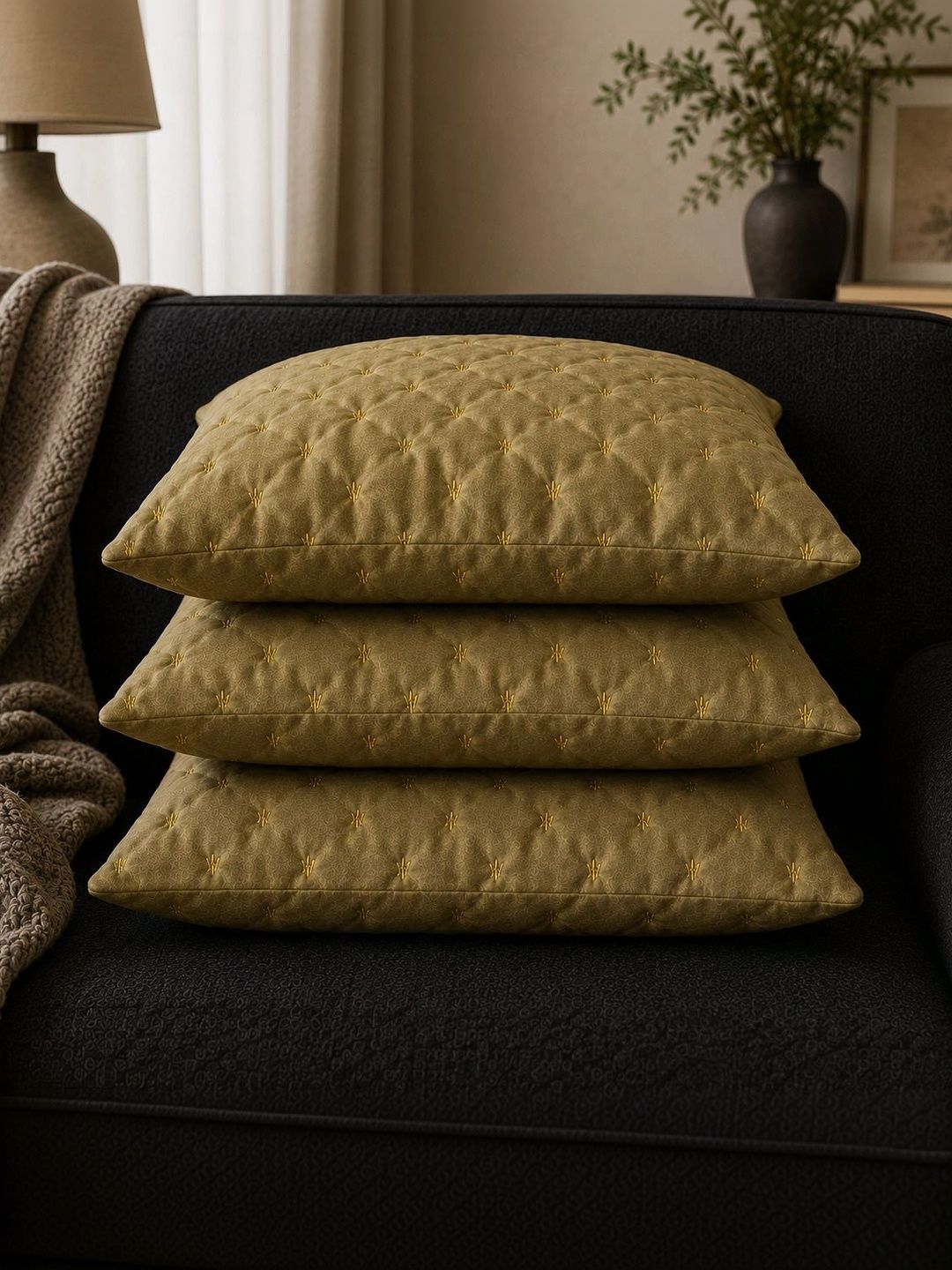 STUDIOHMK Gold-Toned Set of 5 Square Cushion Covers-picture-45