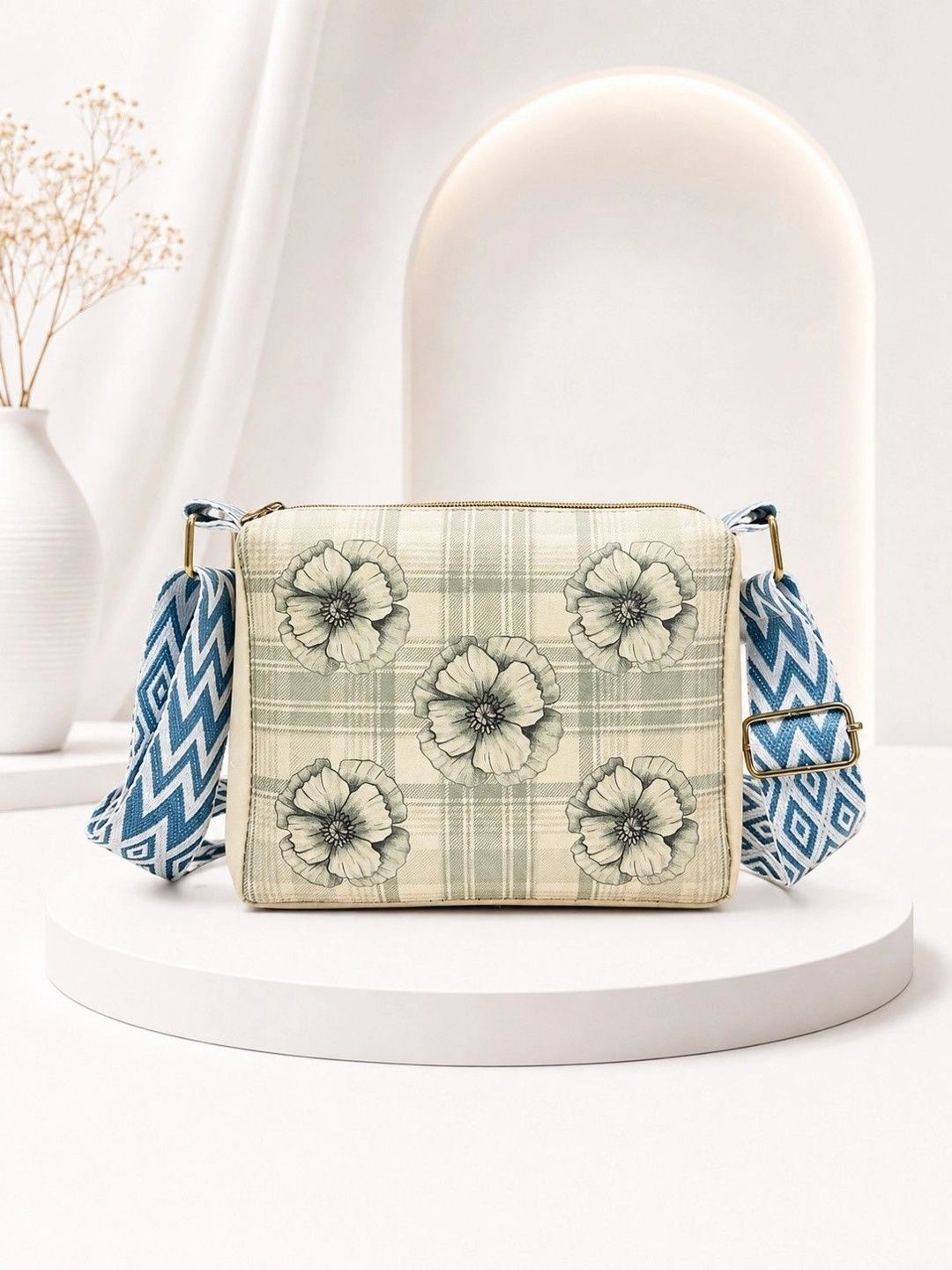 HERE&NOW Floral Printed PU Sling Bag-picture-32