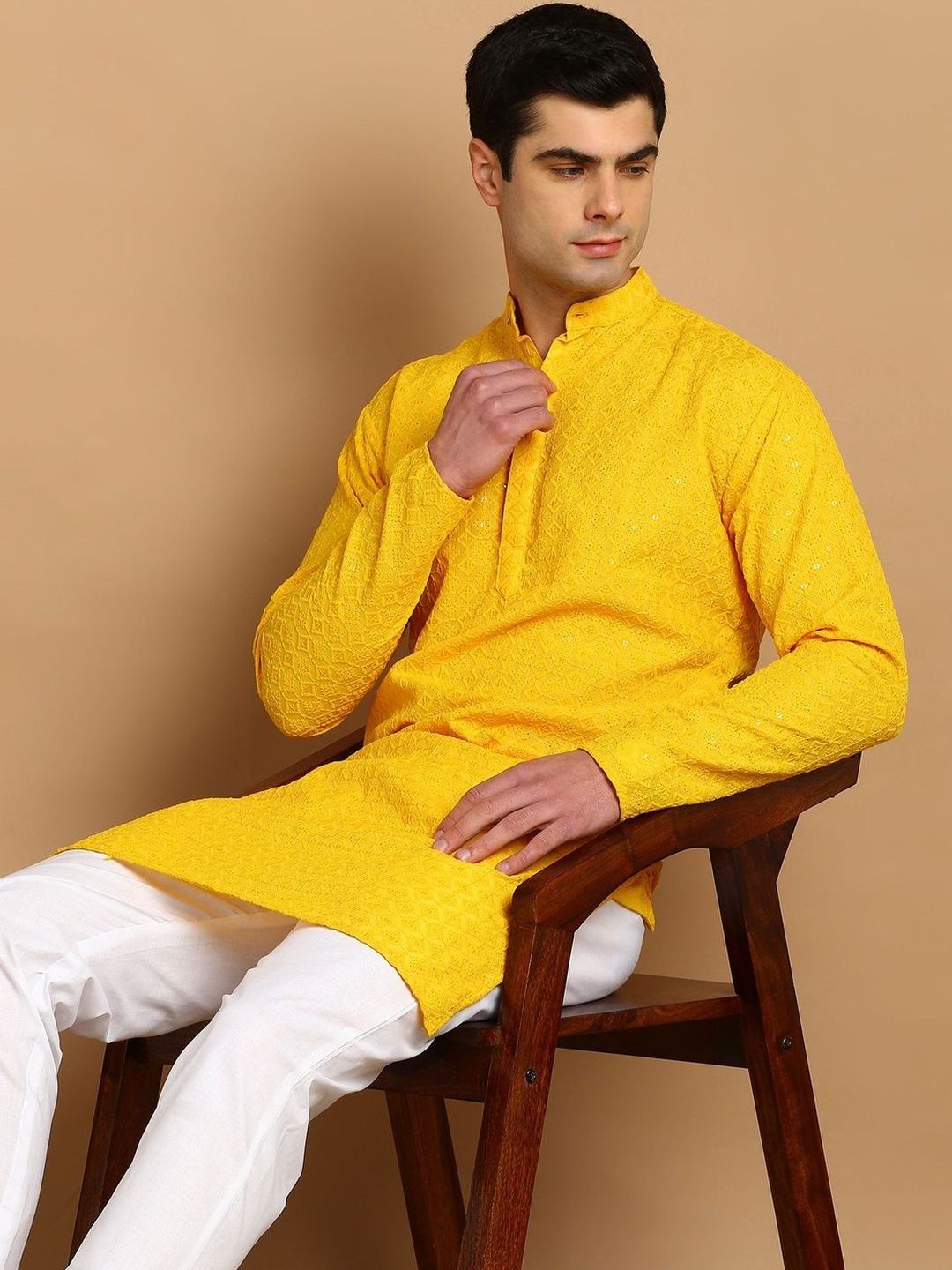 Anouk Mirage Men Ethnic Motifs Embroidered Regular Thread Work Pure Cotton Kurta with Pyjamas-picture-38