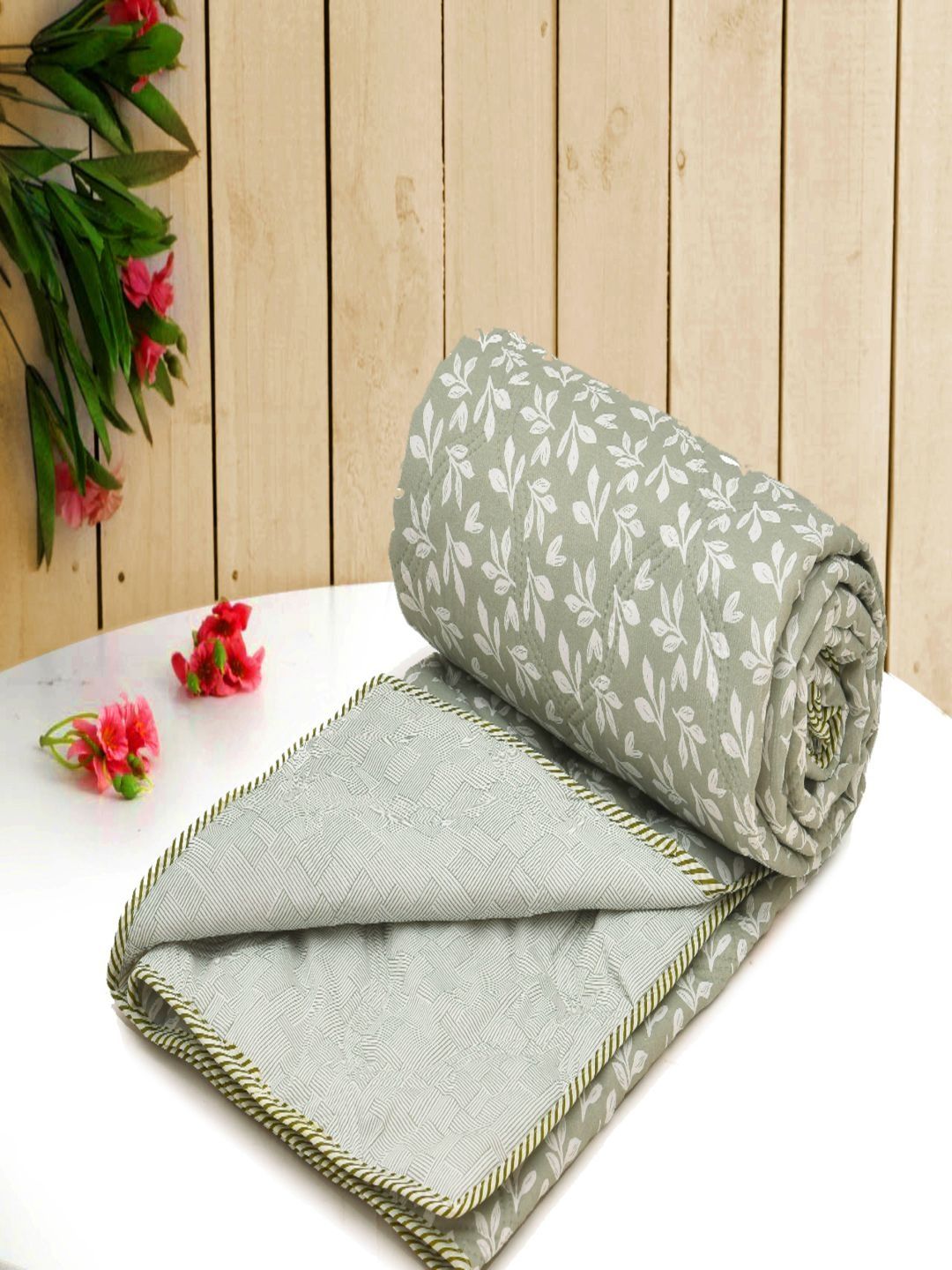 RRC Green Floral AC Room 150 GSM Dohar-image-10