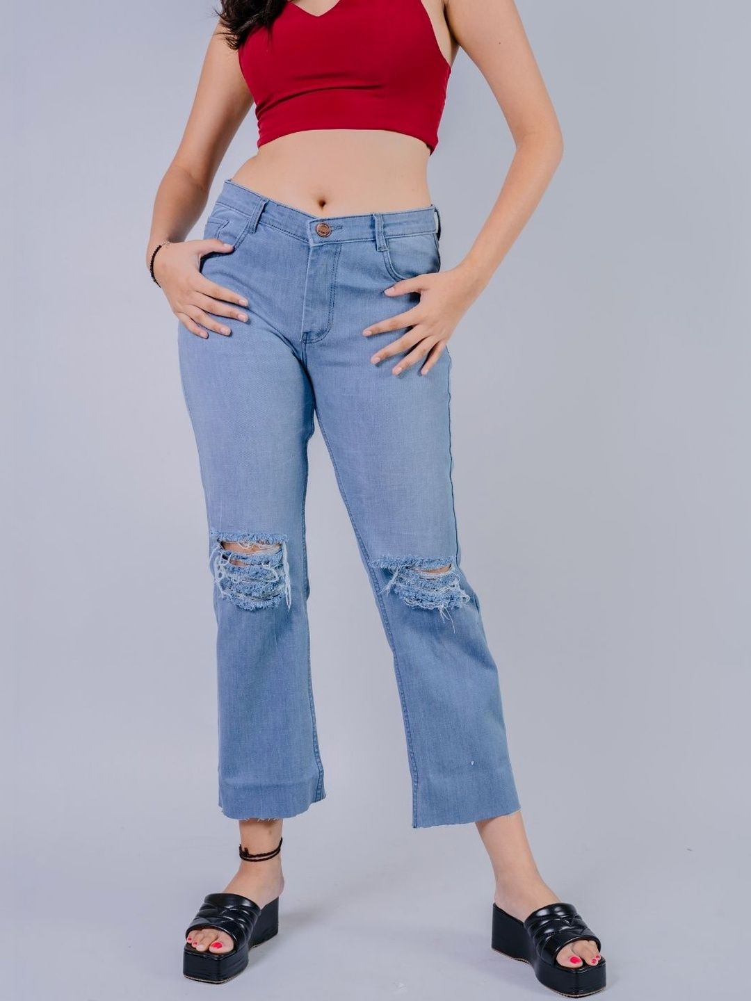 Wasomii Women Straight Fit Mid-Rise Mildly Distressed Light Fade Stretchable Jeans-picture-20