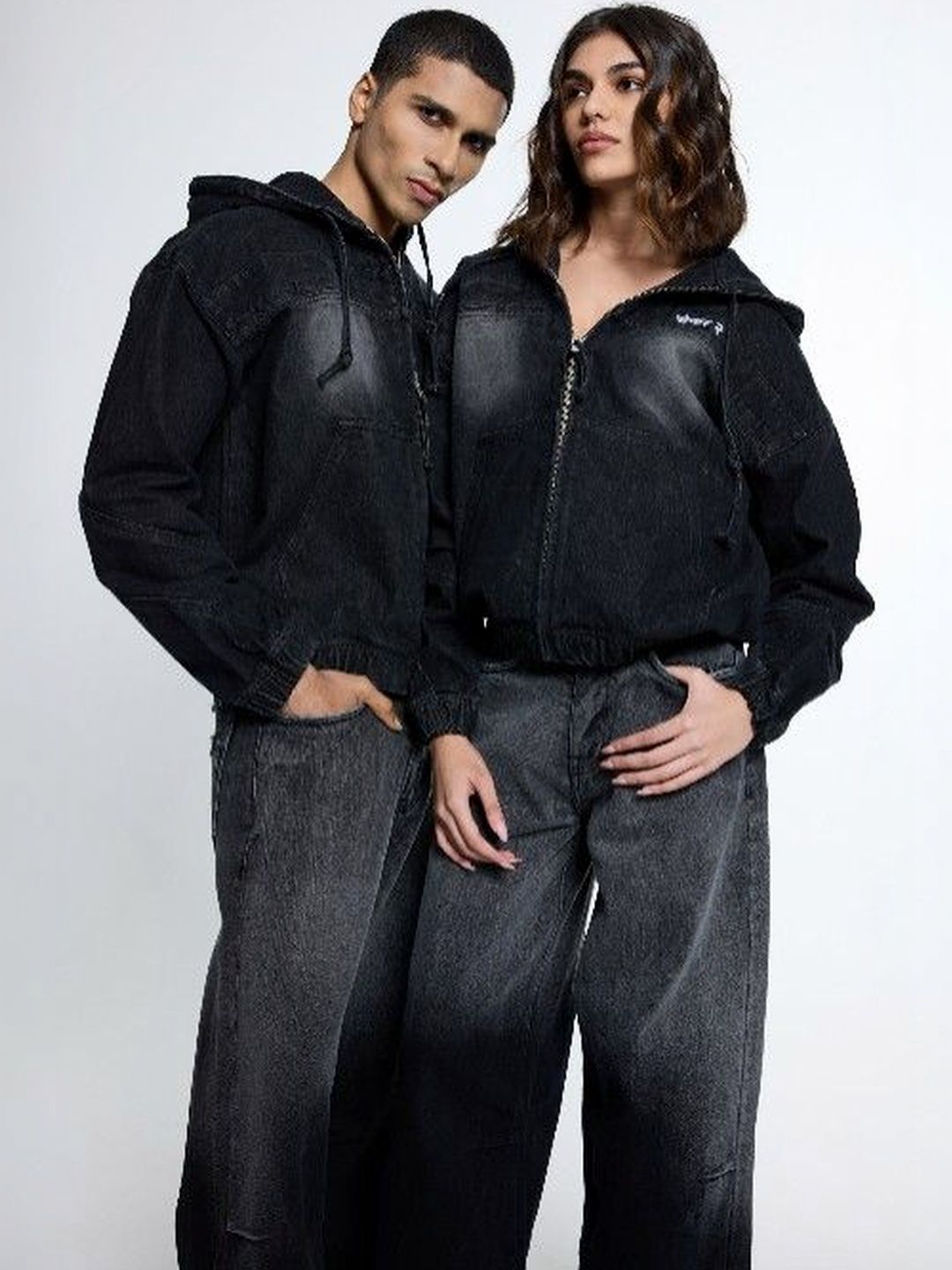 Chapter 2 Unisex Colourblocked with Embroidered Detail-picture-58