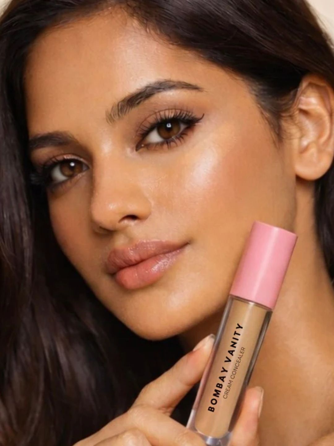 BOMBAY VANITY Long-Lasting Blur Cream Concealer - 5 ml - Medium-image-10
