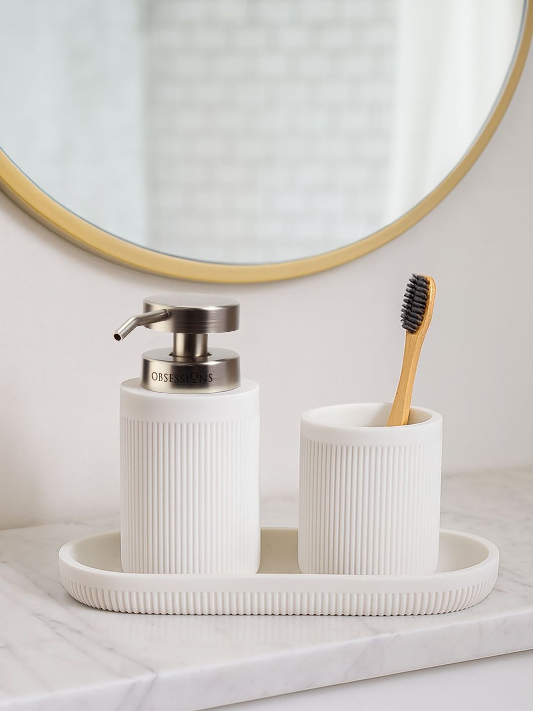 OBSESSIONS White Striped Lightweight Compact 3-Pcs Bathroom Accessories-picture-16