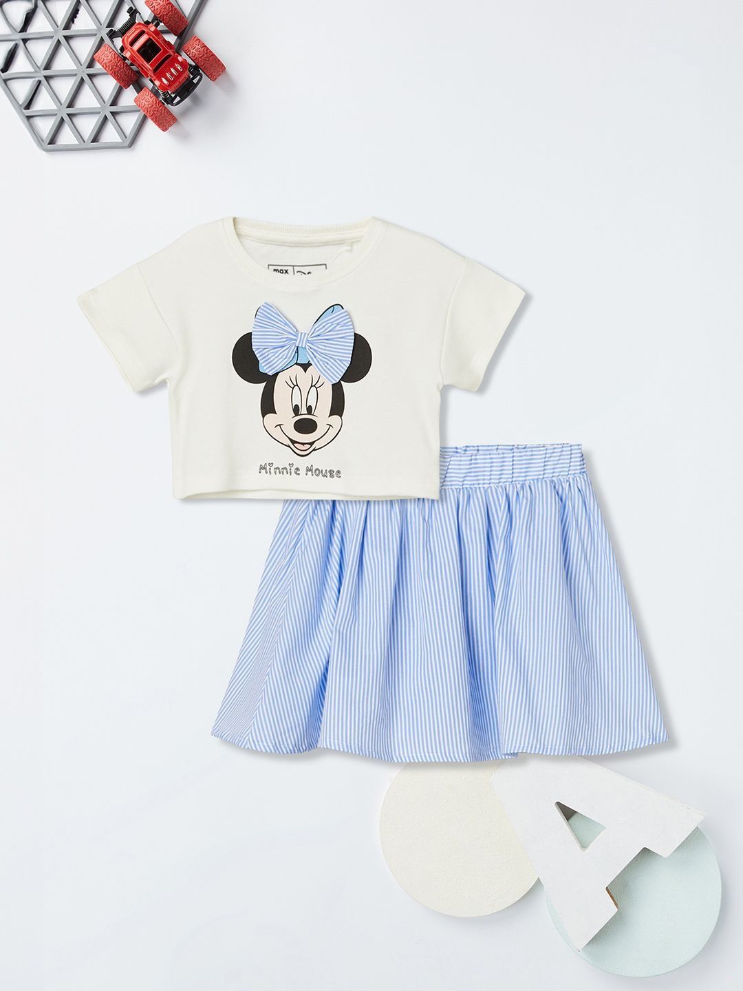 max Girls Printed T-shirt with Skirt