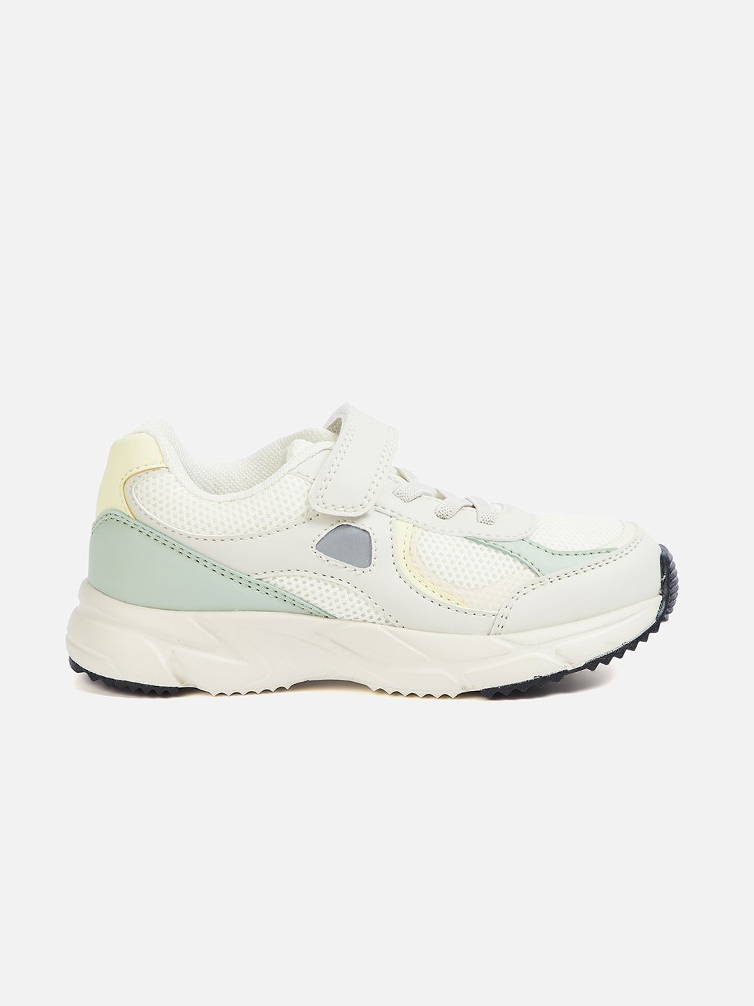 Fame Forever by Lifestyle Boys Colourblocked PU Sneakers-picture-31