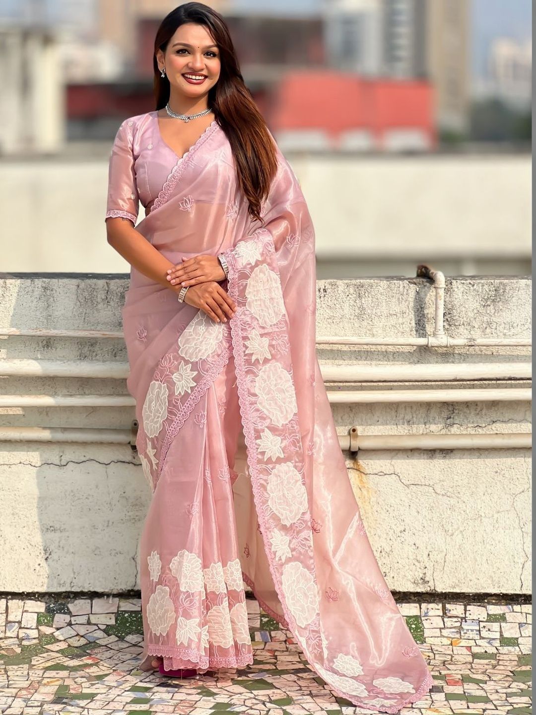 ELITE WEAVES Floral Embroidered Silk Blend Saree-picture-23