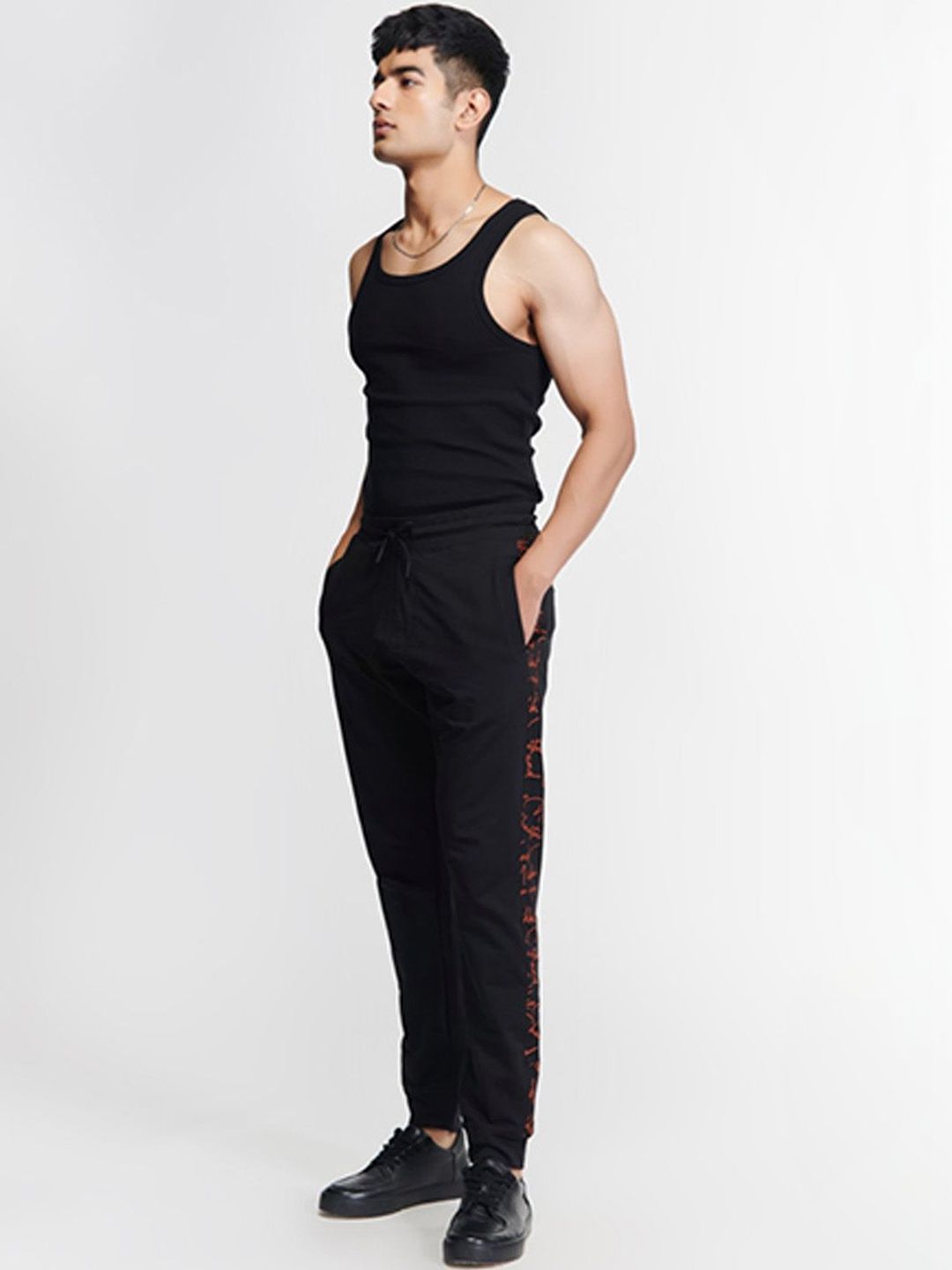 S&N by Shantnu Nikhil Men Slim Fit Fashion Trousers-picture-39