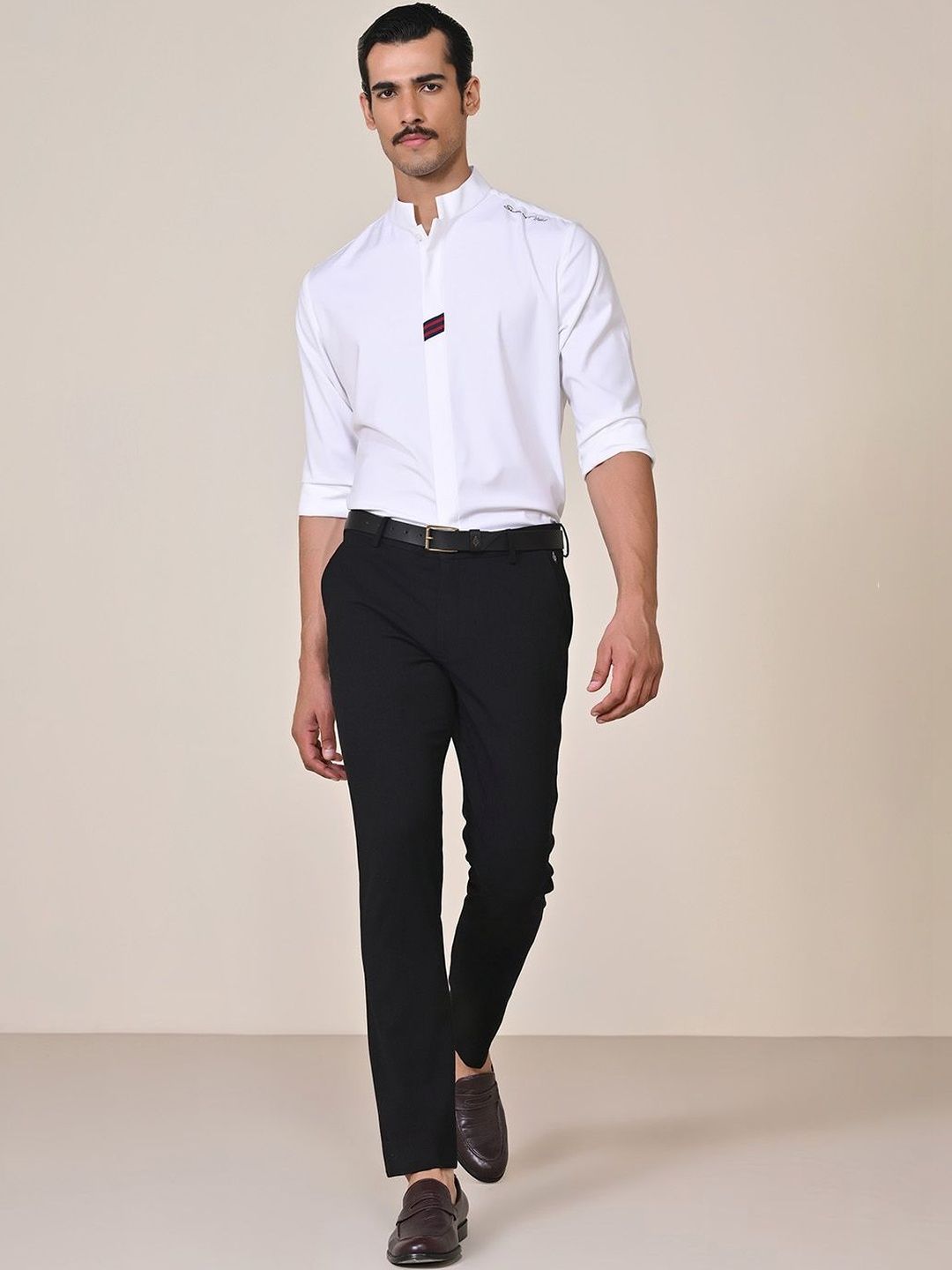 S&N by Shantnu Nikhil Men Slim Fit Trousers-picture-18