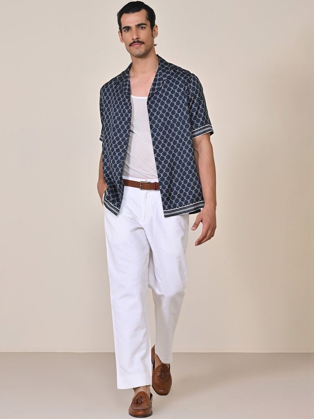 S&N by Shantnu Nikhil Men Slim Fit Trousers-picture-54