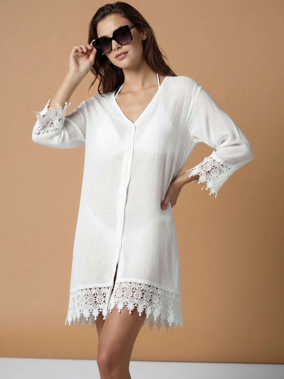 Suo Women Embellished Button Shrug-image-42