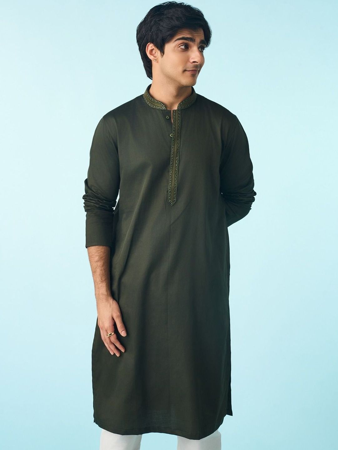 Diwas by Manyavar Men Kurta With Jacket-picture-30