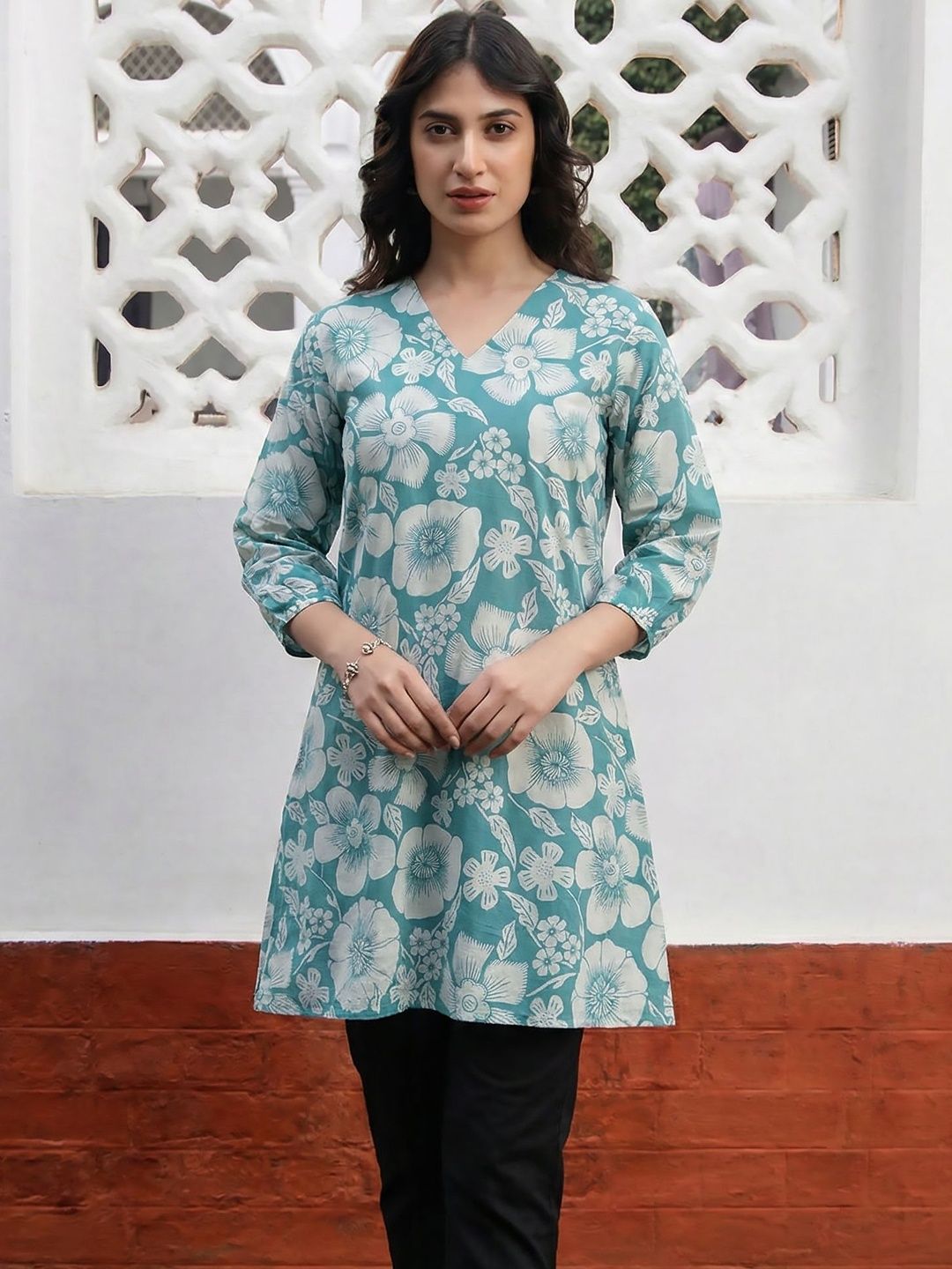OPIVE FASHION HUB Floral Printed V-Neck Pure Cotton Kurti-image-12