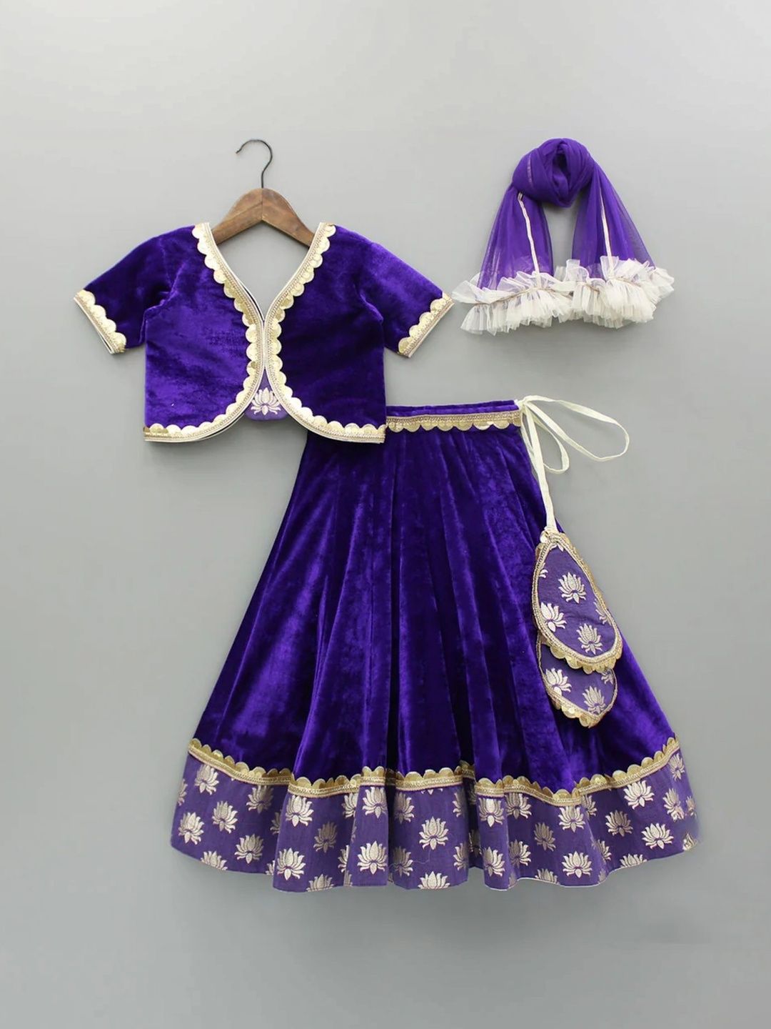 The Little Tales Girls Embellished Sequinned Ready to Wear Lehenga & Blouse With Dupatta-picture-12