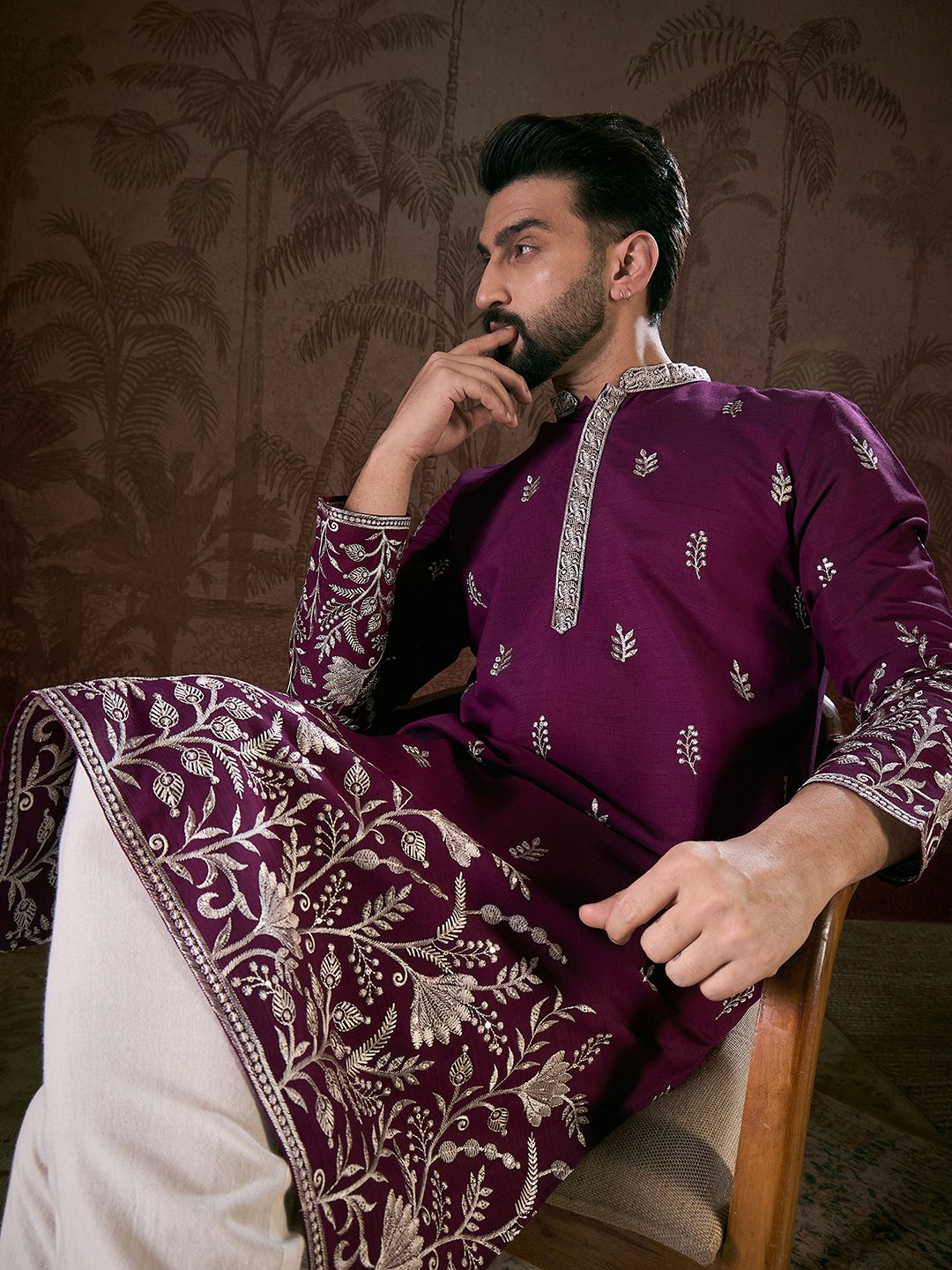 House of Pataudi Embroidered Mandarin Collar Kurta & Trousers Kurta Sets-picture-10