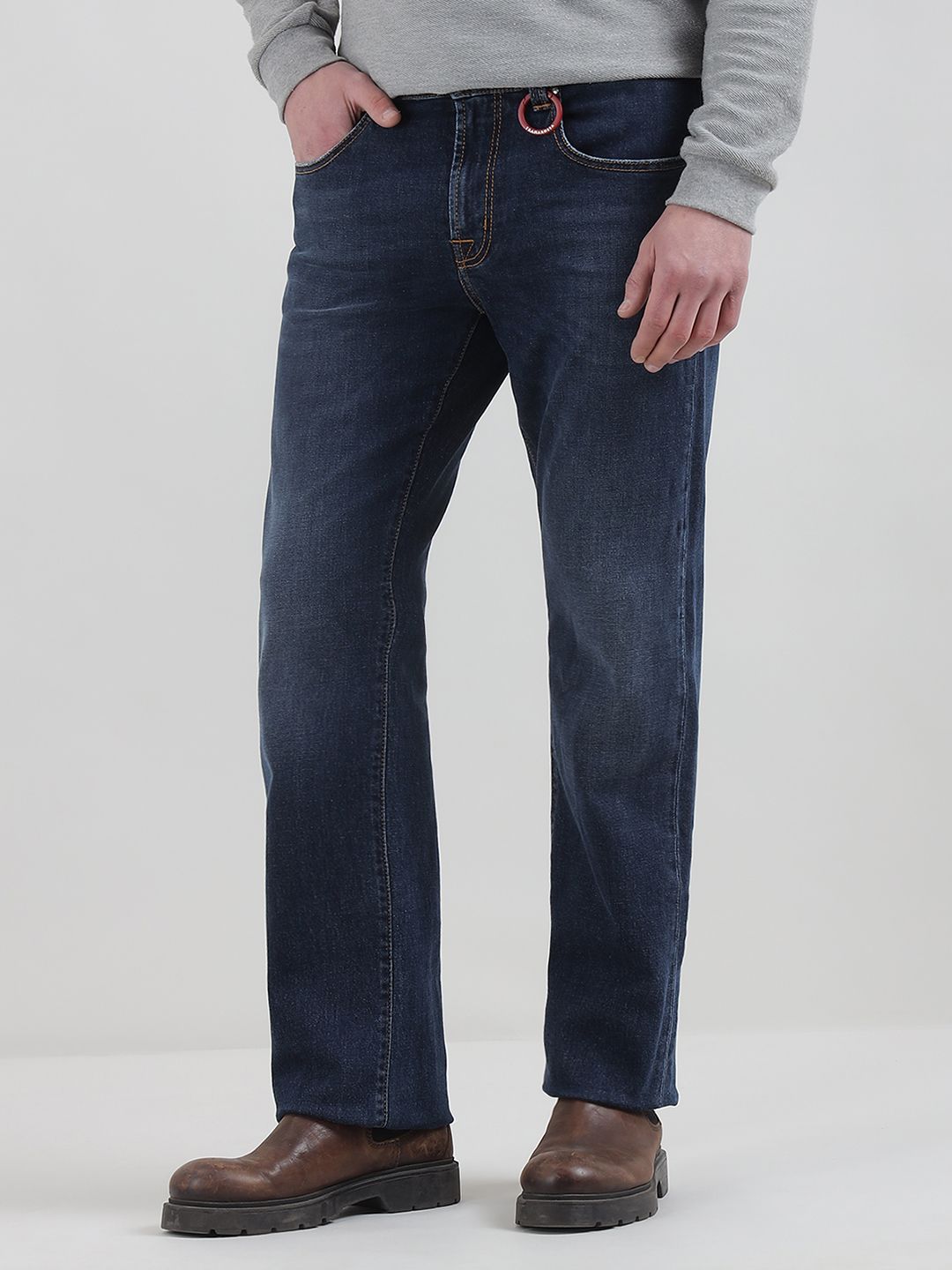 Tramarossa Men Straight Fit Mid-Rise Light Fade Jeans-picture-44