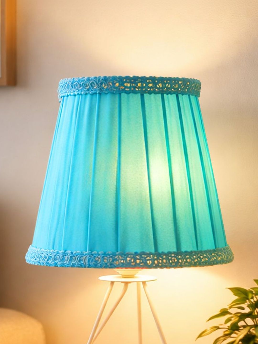 Decorcity Blue Metal Contemporary Frusturical Shaped Table Lamp-image-43