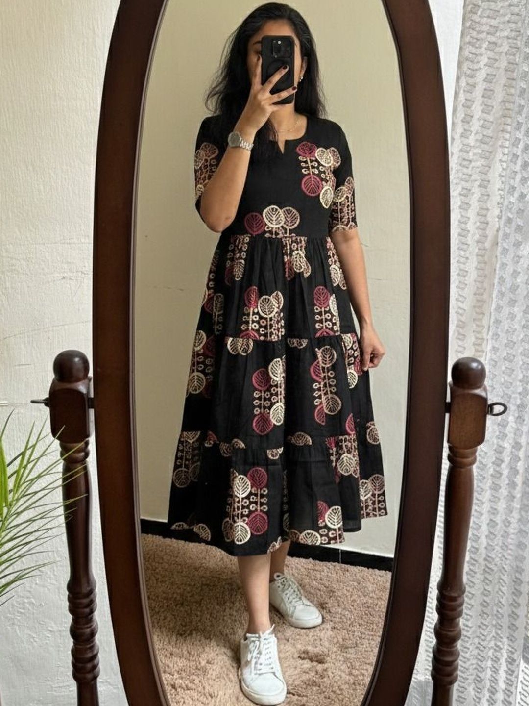 Ammiy London Print A-Line Midi Dress-image-4