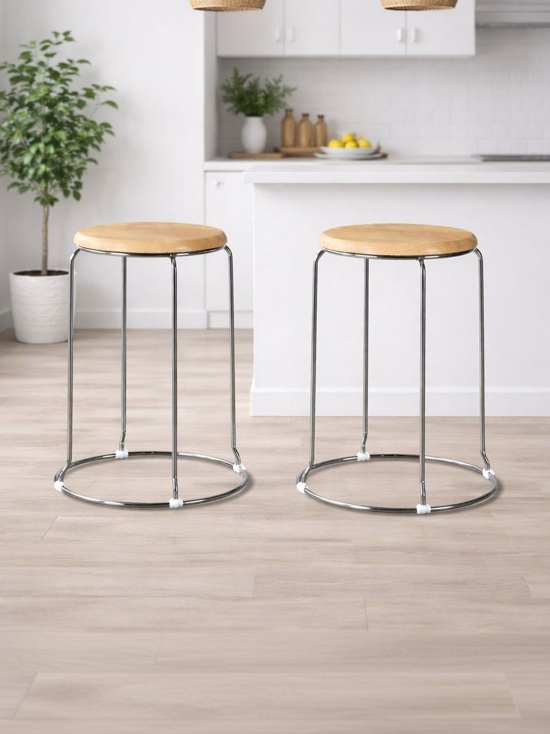 FUGO Set Of 2 Wooden Beige Bar Stool