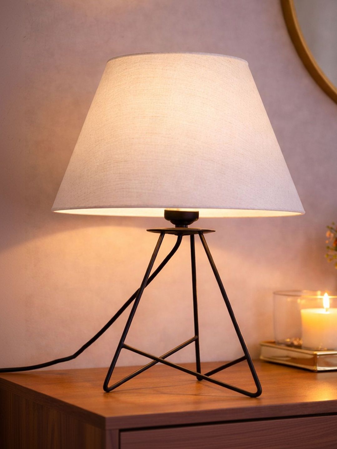 Decorcity Beige Textured Metal Contemporary Frusturical Shaped Table Lamp-image-41