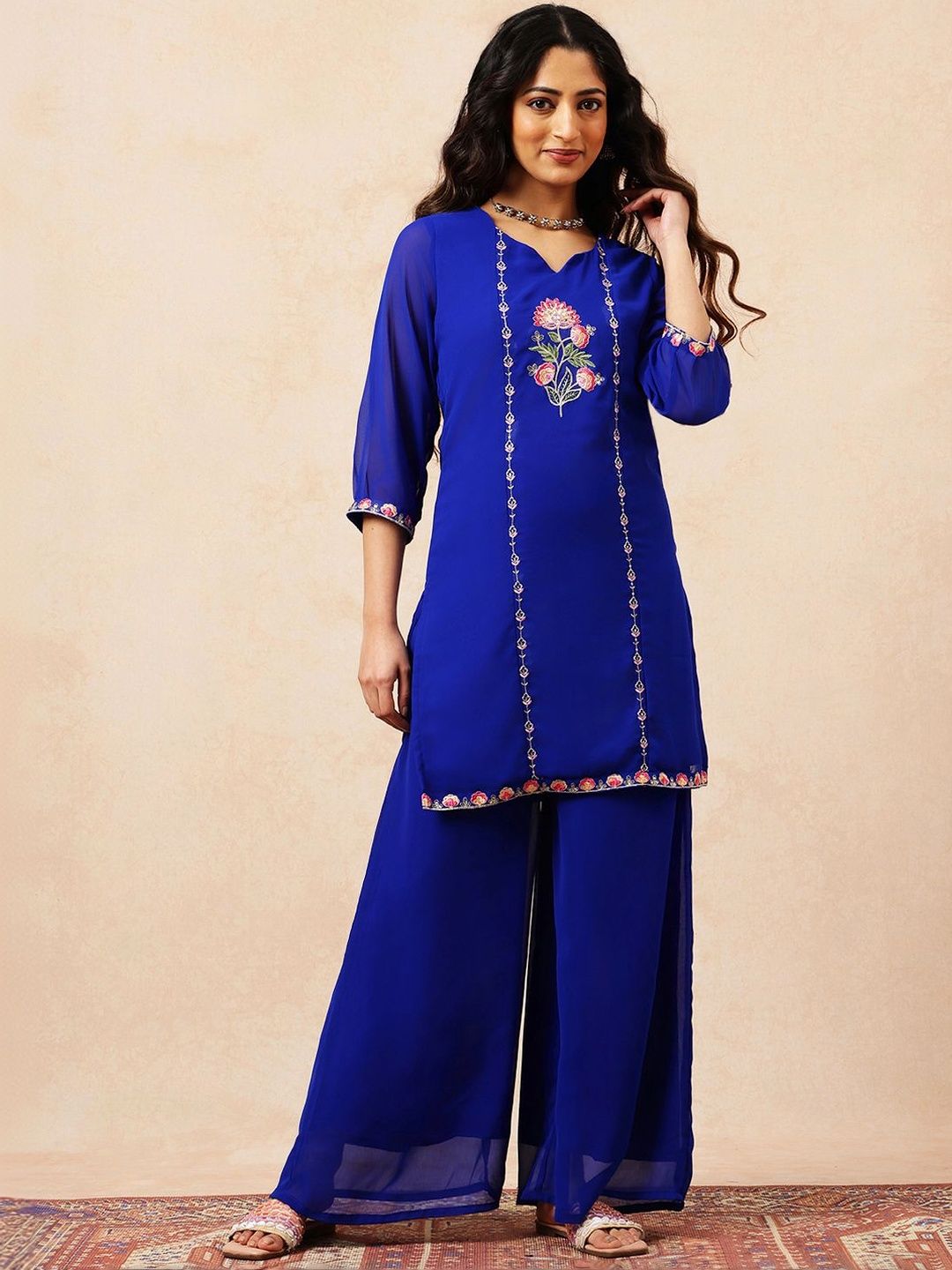 Vbuyz Women Floral Embroidered Regular Thread Work Kurta with Palazzos-picture-30