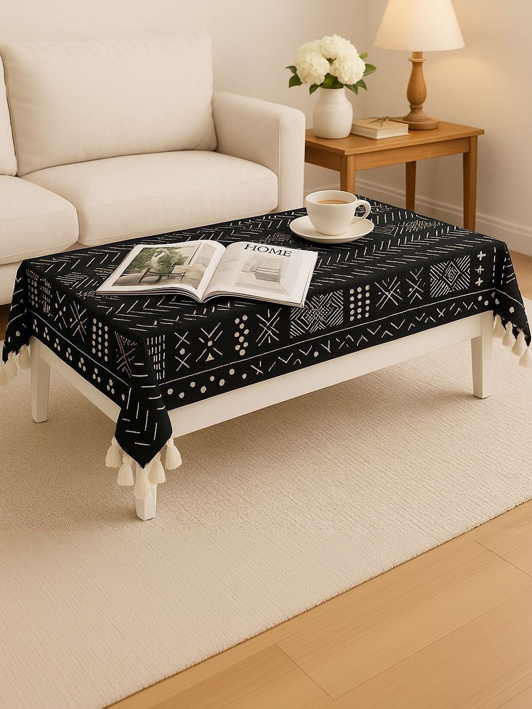 THROWPILLOW Black Geometric Printed Anti-Slip 8-Seater Table Cover-picture-14