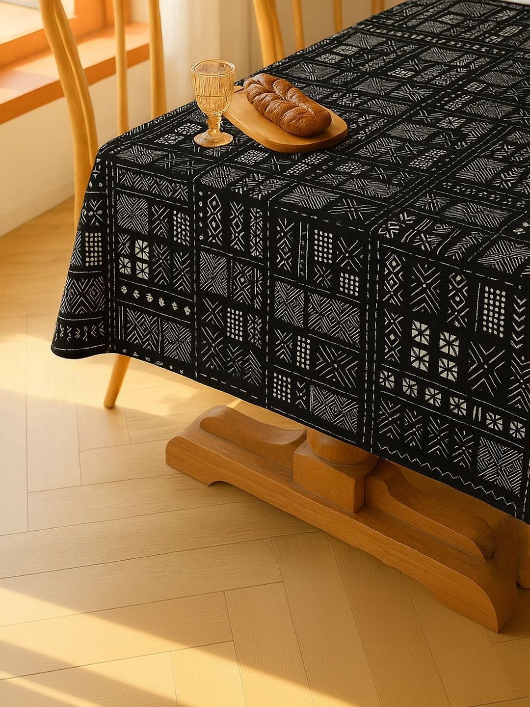 THROWPILLOW Black Geometric Anti-Slip 8-Seater Table Cover with Embellished details-picture-32