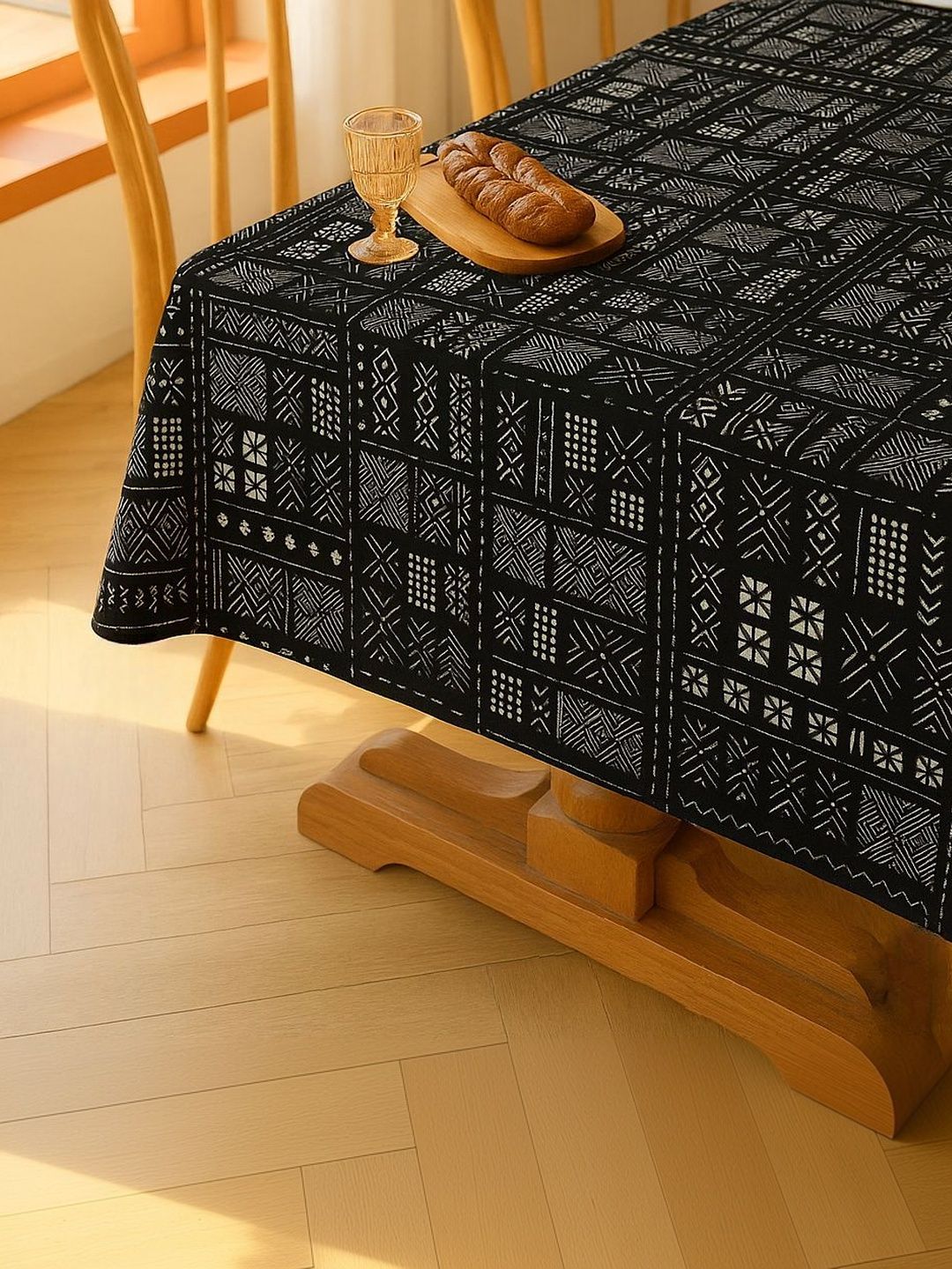 THROWPILLOW Black Geometric Anti-Slip 8-Seater Table Cover with Embellished details-picture-28