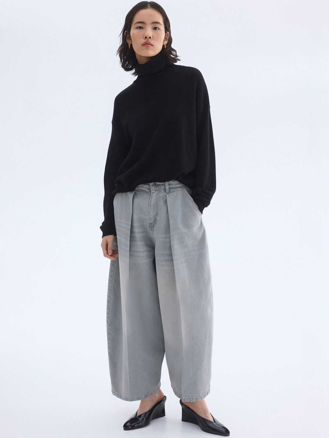 H&M Barrel Leg Regular Waist Jeans-picture-56