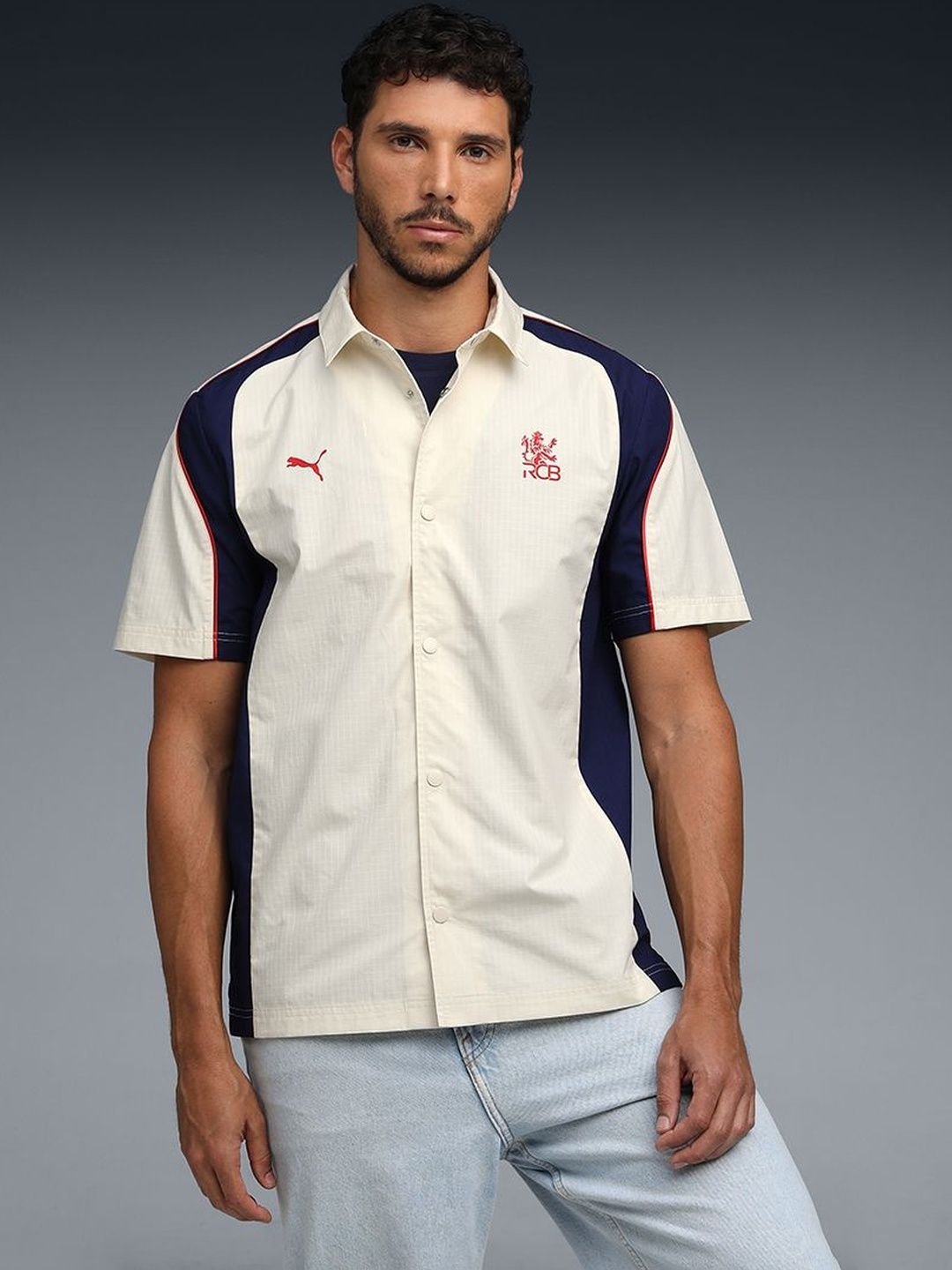 Puma x RCB 2026 Men's Relaxed Fit Shirt-picture-24
