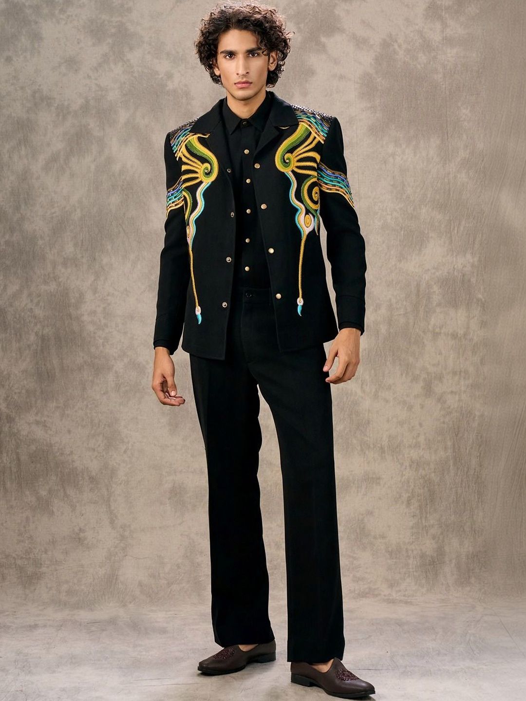 Twamev Printed Notched Lapel Collared Double-Breasted Three-Piece Suit-picture-58