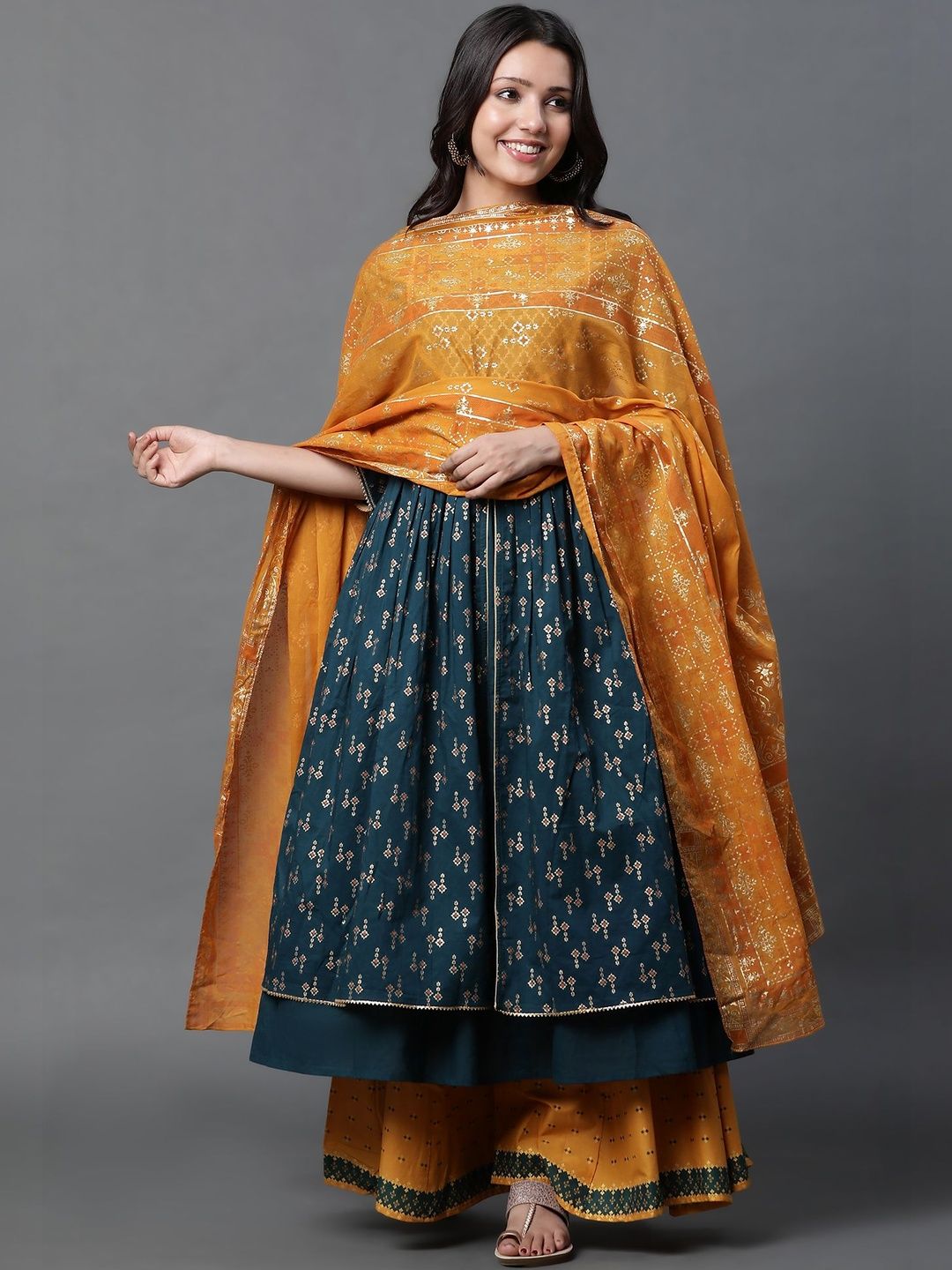 AURELIA Ethnic Motifs Printed Dupatta with Zari-picture-23