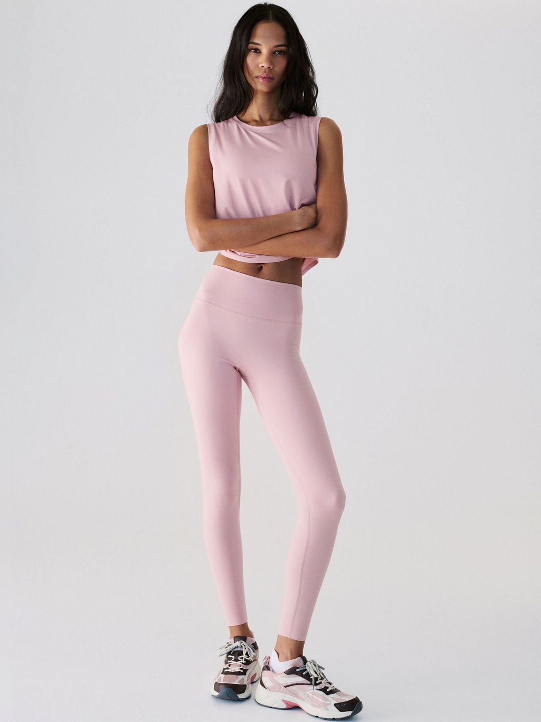 h&m move H&M Sports Leggings With SoftMove-picture-25