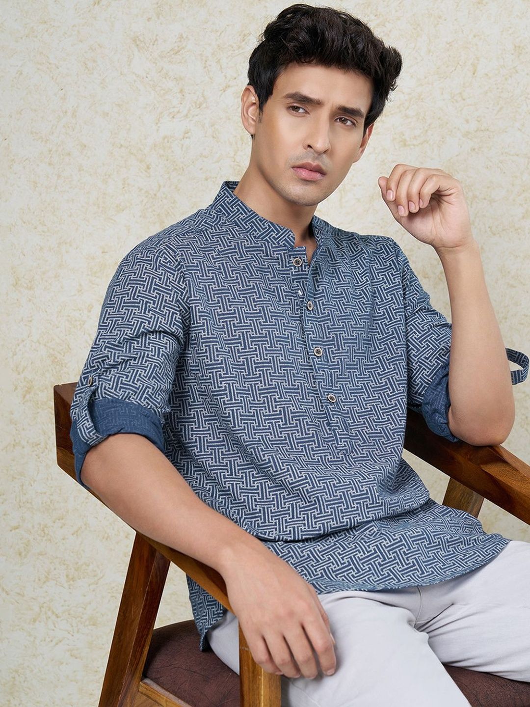 indus route by Pantaloons Men Geometric Printed Kurta-picture-18