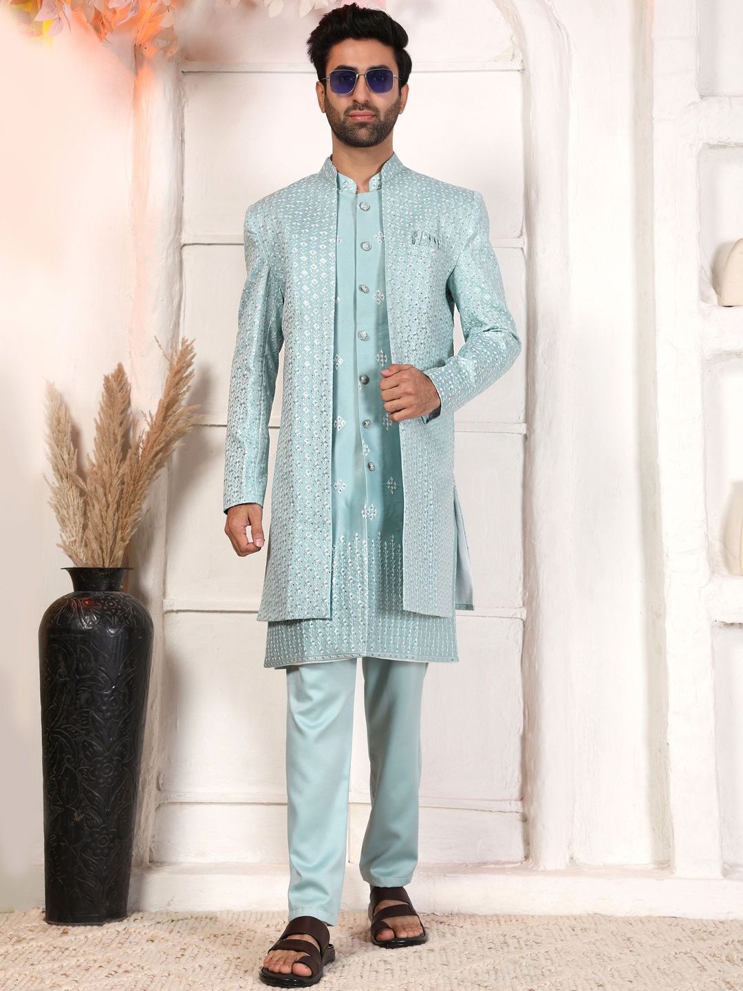 Pro-Ethic STYLE DEVELOPER Men Ethnic Motifs Embroidered Layered Sequinned Kurta with Trousers-picture-48