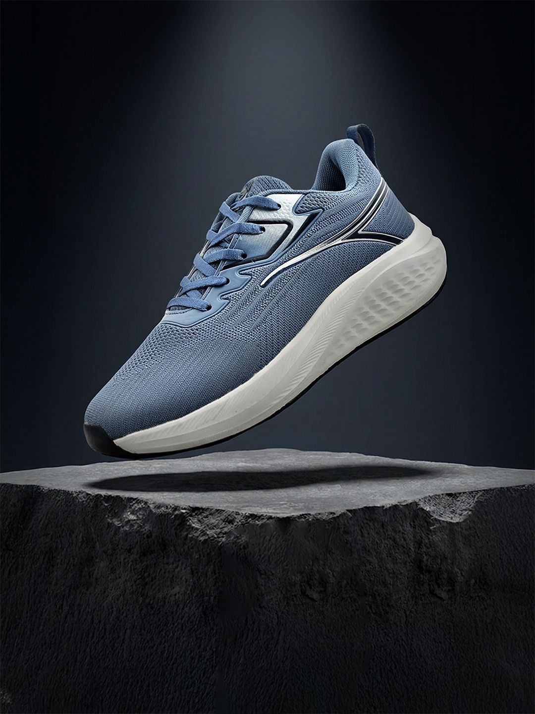 HRX SPORTS SHOES, HRX SPORTS SHOES FOR MEN, SPORTS SHOES FOR MEN