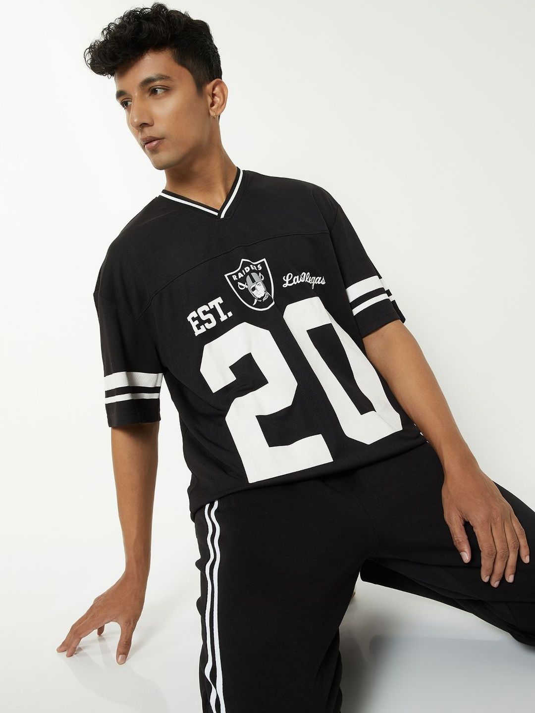 max Men Printed V-Neck T-shirt-picture-30