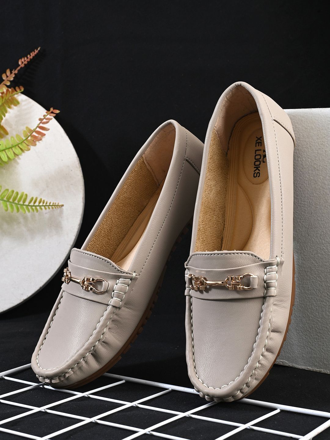 XE Looks Women Loafers-image-25