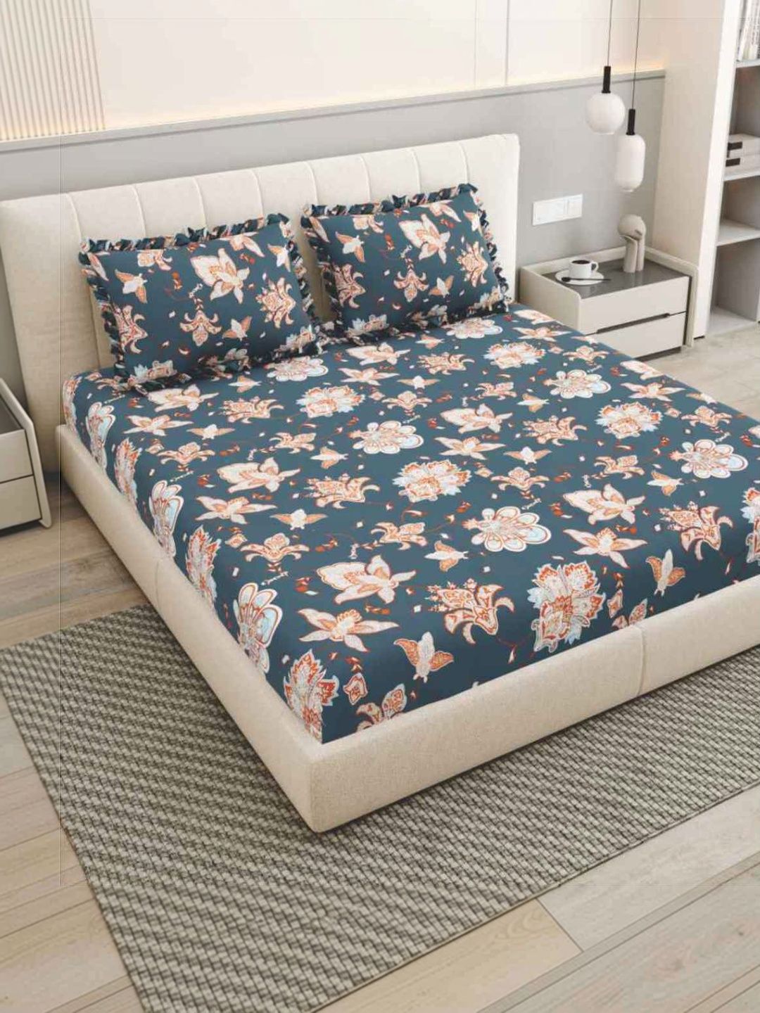 DREAM WEAVERZ Blue Floral 220 TC Bedsheet with 2 Pillow Covers-picture-37