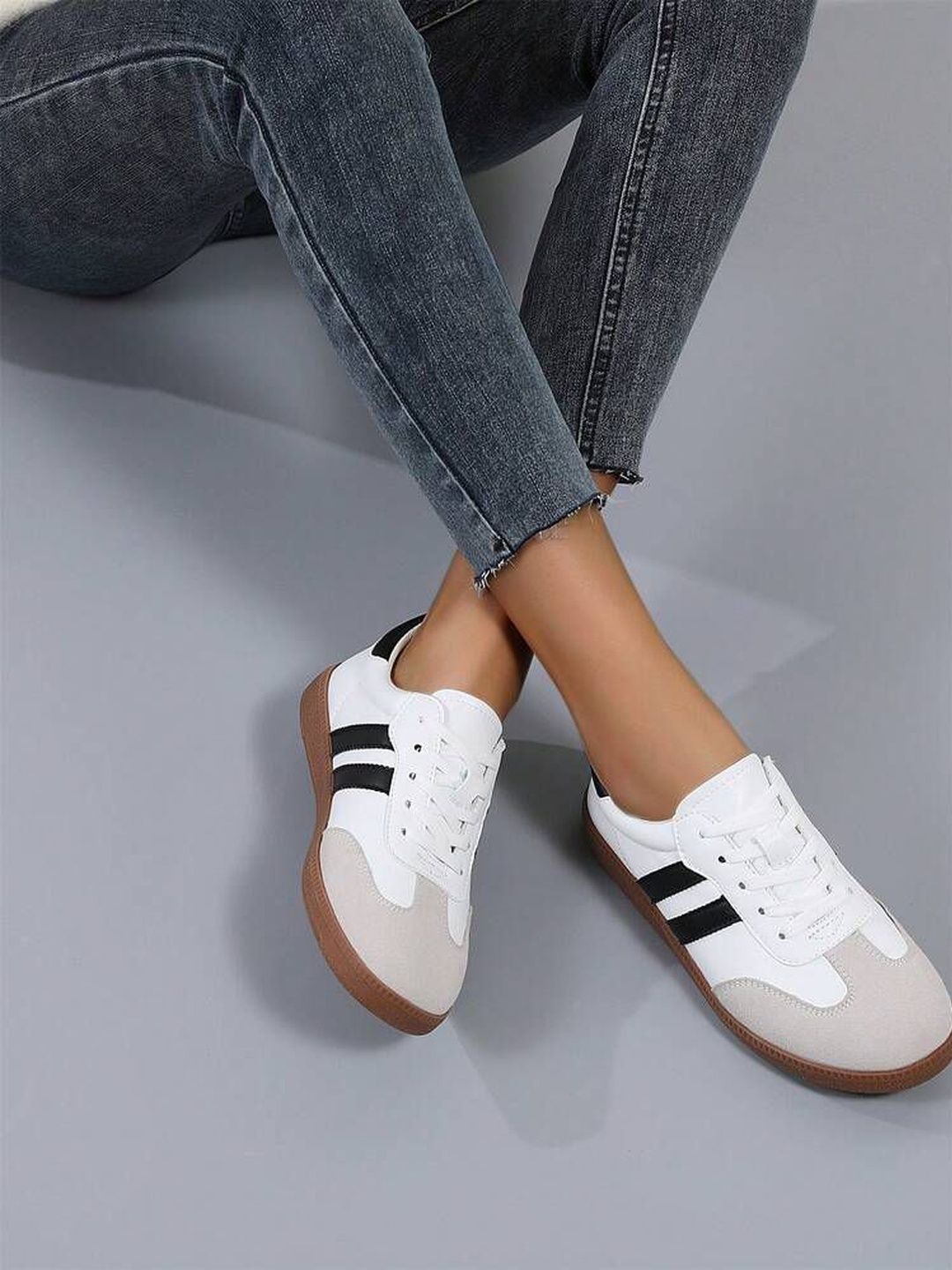 FABBMATE Women Walking Non-Marking Shoes-image-32