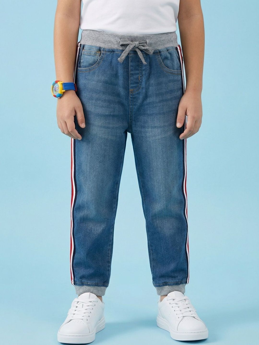 Nauti Nati Boys Regular Fit Mid-Rise Low Distress Light Fade Stretchable Jeans