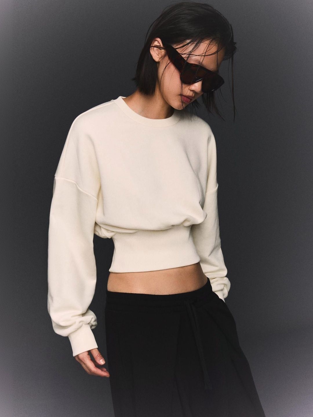 Bershka Waistband sweatshirt-picture-36